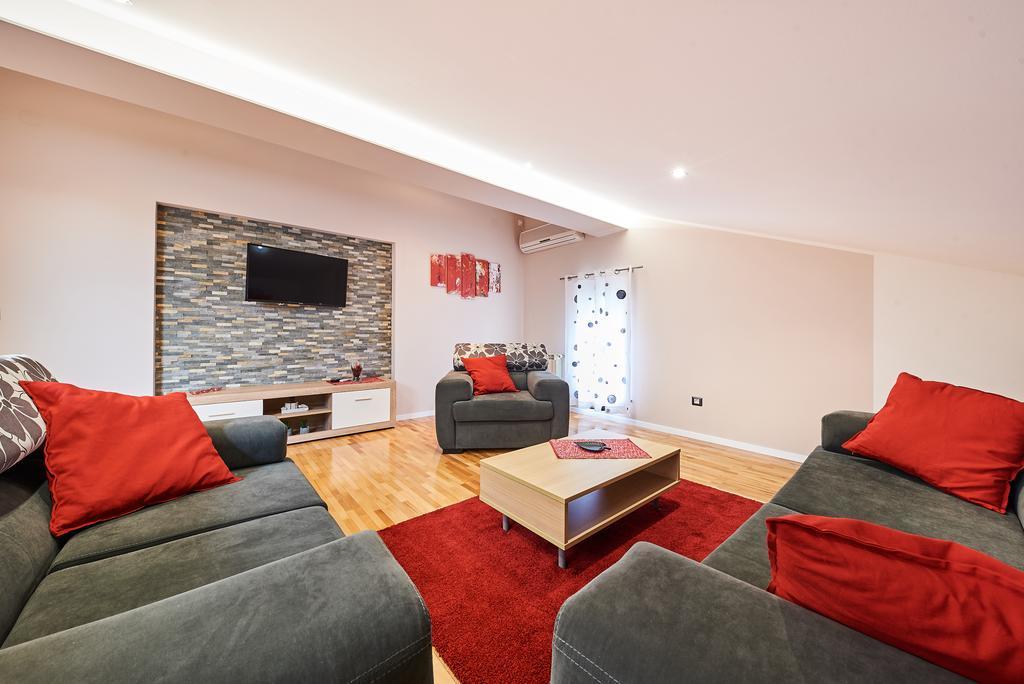 Alto Apartments Umag Extérieur photo